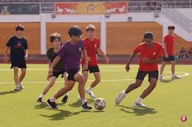 欧文：唯一担心的是库尼亚的脾气，毕竟队里已经有一个B费了